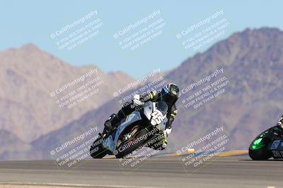 media/Oct-01-2023-SoCal Trackdays (Sun) [[4c570cc352]]/Turn 9 Set 1 (950am)/